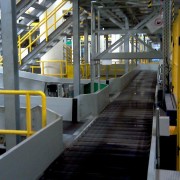 Automated sorting baggage carousel baggage carousel