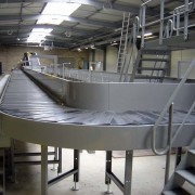 Make-up baggage carousel baggage carousel